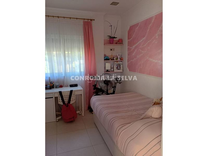 Foto fc823ef7-9c9d-4725-bab9-5b0f26ae3fb7. Casa  en venta en Terrafortuna - Puig Ventós Vidreres