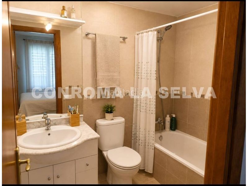 Foto c36d4773-461d-4a38-bd53-4bdac75515c2. Pis amb calefacció a Mont Ferrant-Joan Carles I Blanes