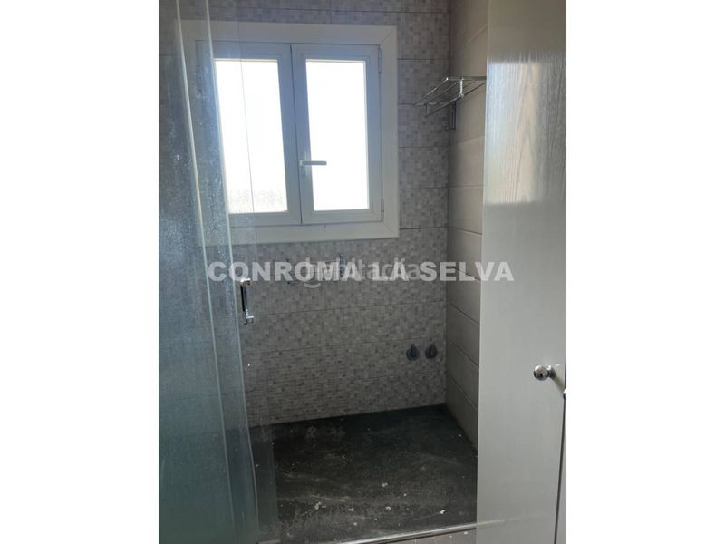 Foto a7fa6261-1151-4fb6-9d4c-120da632f1ab. Casa a calle lloret 12 a Centre Vidreres