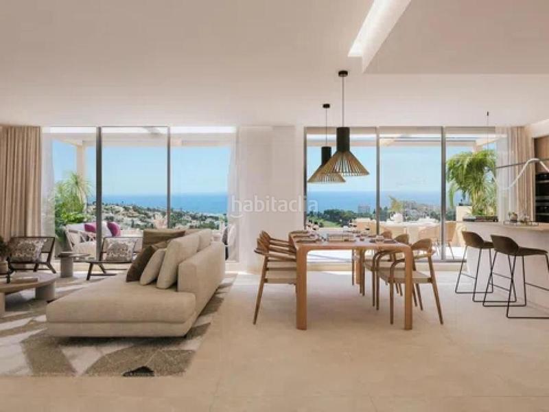 Foto d0bc22ff-72a9-401a-910c-18bf2aed660a. Appartamento con piscina in Nueva Torrequebrada Benalmádena