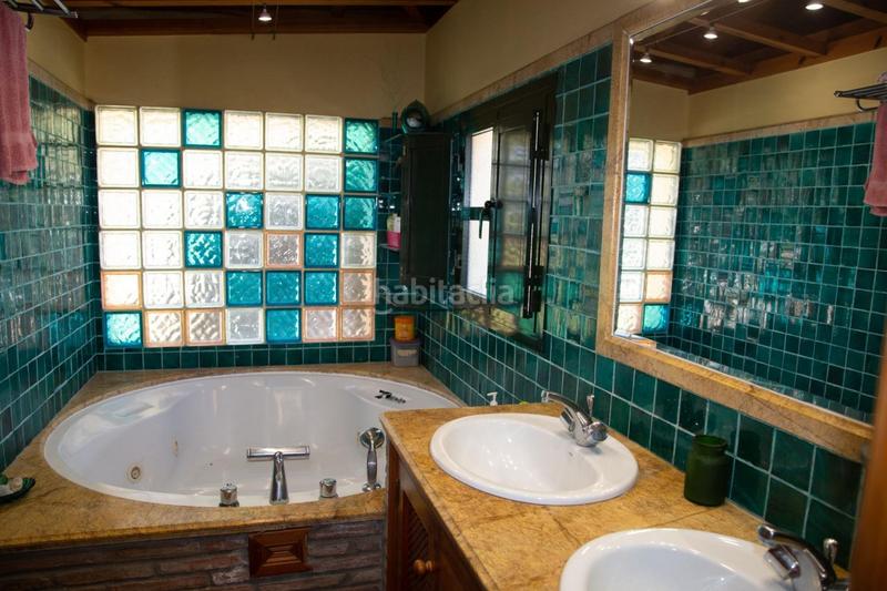 Foto 879b2afb-6f5a-4d82-9b2b-7c493faf39ff. Chalet en Nueva Andalucía centro Marbella