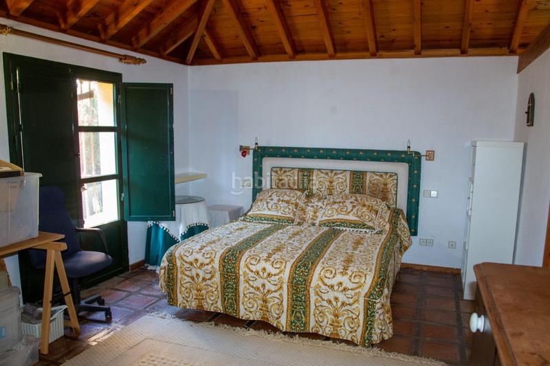 Foto bc3fb783-e0bf-4340-a8ac-8179257c3873. Chalet en Nueva Andalucía centro Marbella