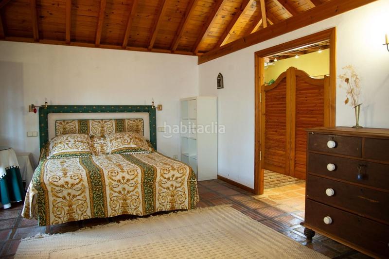 Foto d71f0c12-4f97-4474-87d1-1cb517f2a6e0. Chalet en Nueva Andalucía centro Marbella