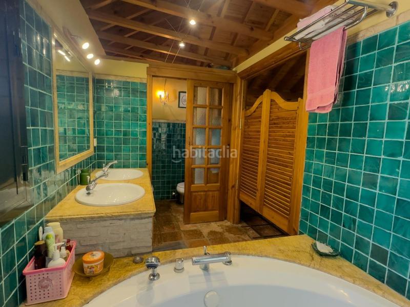 Foto f84da137-d9cc-4e57-b50f-2ce388235401. Chalet en Nueva Andalucía centro Marbella