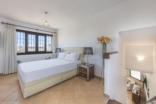 Chalet en CL LAS YUCAS 9