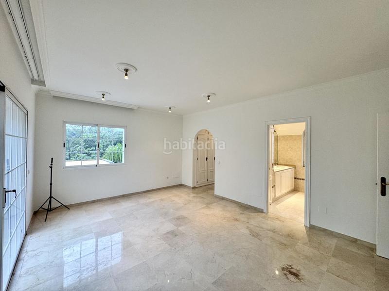 Foto 68031673-fac9-4d45-bc75-e72a6d1b27b0. Chalet en Calahonda Mijas