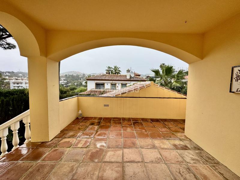 Foto a89b4796-b5f5-4304-90a1-96449785fec8. Chalet en Calahonda Mijas