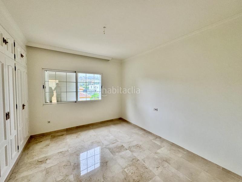 Foto b3be73fe-f569-4804-8338-127702674453. Chalet en Calahonda Mijas