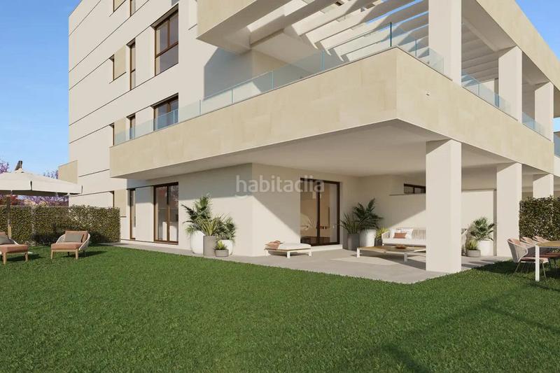 Foto 694774c9-0dd1-459f-8f9b-e2053fa00c8c. Dachwohnung mit pool in Bahía Dorada Estepona