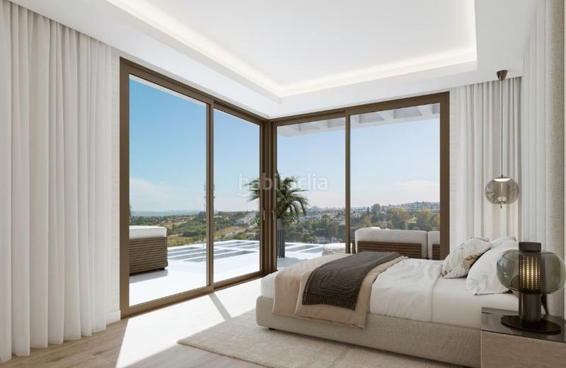 Foto d9fea1cd-4def-44e1-912a-fbe18068b373. Attico con piscina in Bel - Air Estepona