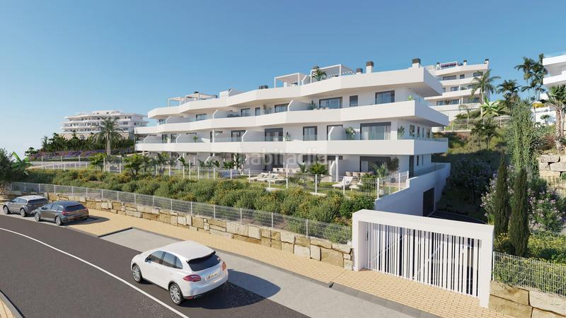 Foto b9ffdb60-9415-41a7-96fa-9e12c030a925. Attico con piscina in Guadalobón Estepona