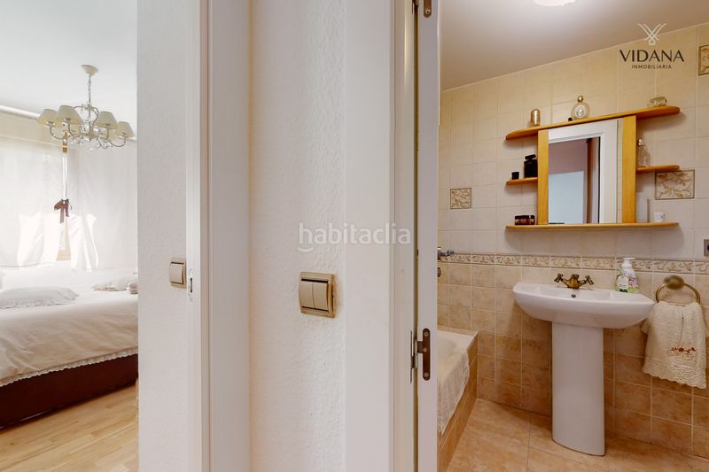Foto 01c5bca0-d194-4b50-8502-f79b40f9ffe4. Pis amb calefacció a Barañáin / Barañain