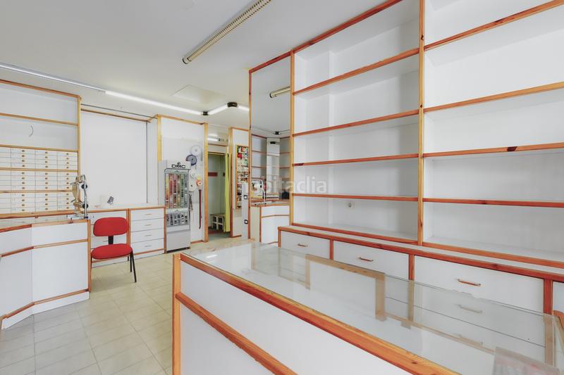 Foto efad2053-32de-4129-b5a6-4d4660ffd122. Local commercial dans pamplona-iruña - villafranca 6 dans Pamplona / Iruña