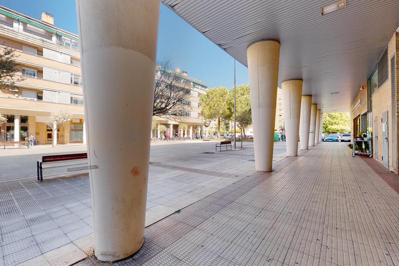 Foto bf560a3f-515c-48c7-8f55-85bd971043a9. Business premise in pamplona-iruña - paseo federico soto 6 in Pamplona / Iruña