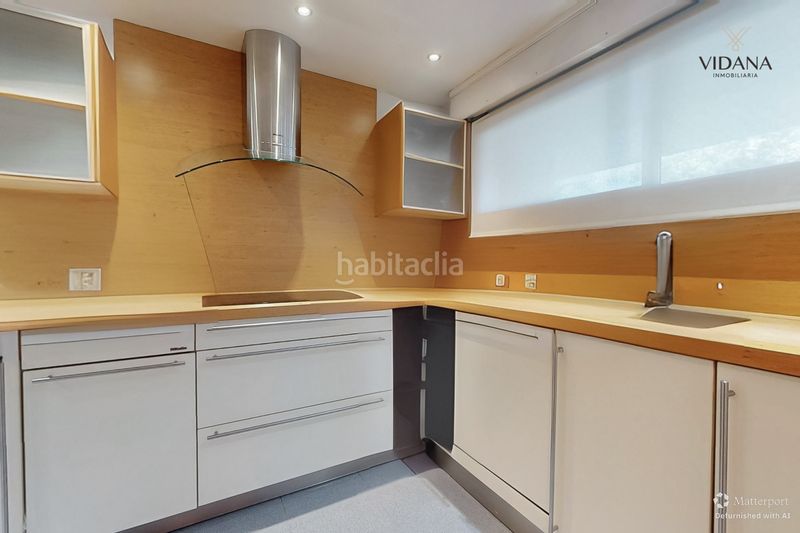 Foto 5bbefc8a-71e7-4b75-a37b-7ac2c272b245. Àtic amb calefacció aparcament a Echavacóiz Pamplona / Iruña