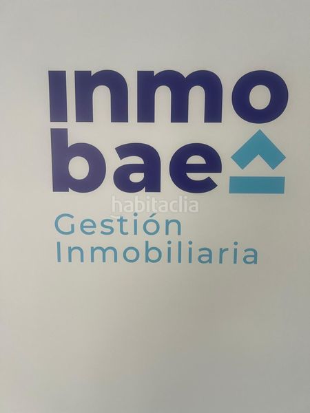 Foto 07ba96fa-02b5-4990-abdd-34cab757c52e. Aparcament cotxe a Baena