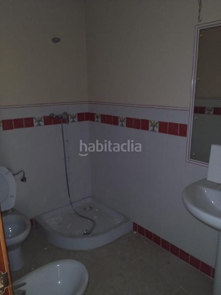 Foto c6cf7743-bd84-41bd-95cc-622372ace79a. Ático pisazo con buhardilla en Baena