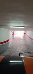 Aparcament cotxe a Baena. Parking