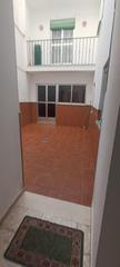 Pis a Baena. Piso bajo 125 m2 con dos patios