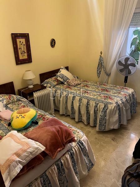 Foto 4bd97553-58a9-43d2-bbdc-49391e1383d8. Edificio in Baena