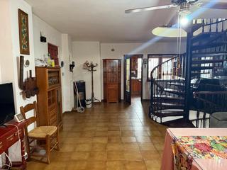 Casa a Doña Mencía. Gran casa reformada en doña mencía