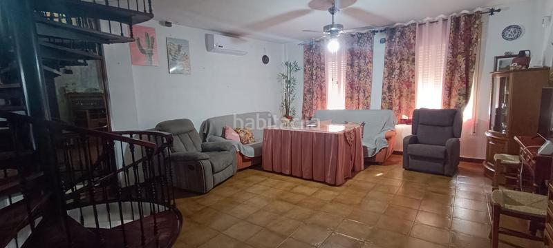 Foto 4a802f8c-14e7-4a3f-bded-d28642b371d2. Casa amb calefacció aparcament a Doña Mencía