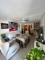 Etagenwohnung en Baena. Piso bien ubicado