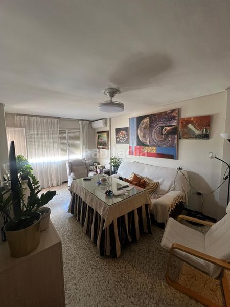 Foto 0dff2dea-4a95-4c04-9da4-0af9c466d4c5. Pis a Baena