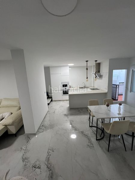 Foto a2f2bde3-f75e-42e9-8b35-aca7713e5067. Planta baixa a Baena