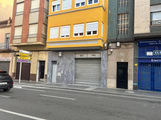 Location Local commercial  Avinguda del pais valencia. Excelente oportunidad