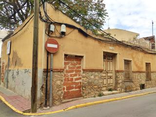 Casa a Quintanar de la Orden. Casa para tirar o reformar en quintanar de la orden