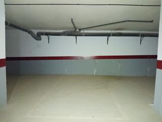 Aparcament cotxe a Cabezamesada