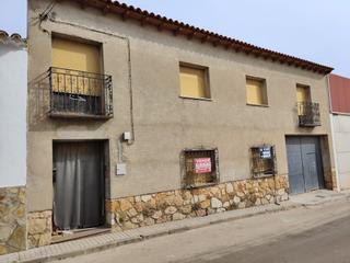 Maison à Villamayor de Santiago. Vivienda de 2 plantas