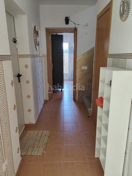 Foto 2a9c0308-5477-4a4b-8f9e-f1a1103fc998. Reihenhaus mit parking pool in Cabezamesada