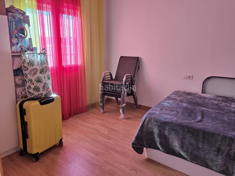 Foto f1e4b30a-4350-4853-8d73-1f6f01ee2b10. Reihenhaus mit parking pool in Cabezamesada