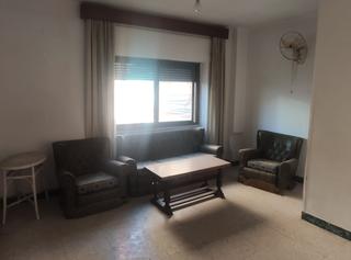 Casa a Quintanar de la Orden. Bajada de precio !!! se vende casa con local en el centro de qui