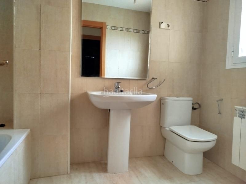 Foto aac89575-de53-4e18-8a5e-1e03e1e75a2a. Casa a schiera con riscaldamento in Corral de Almaguer