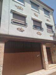 Maison à Corral de Almaguer. Amplia vivienda en el centro de la localidad