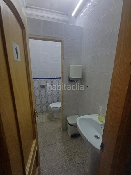 Foto 23539bbd-29ab-4236-9234-57ee4dc7d8af. Lloguer local comercial a Lillo