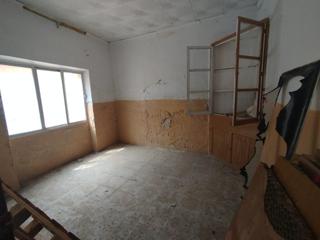 Casa a Quintanar de la Orden. Casa para reforma íntegra en quintanar de la orden
