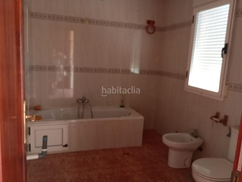 Foto d70fc94d-7efb-4b74-be53-4fb34220cd8f. Casa adossada amb calefacció a Villa de Don Fadrique (La)