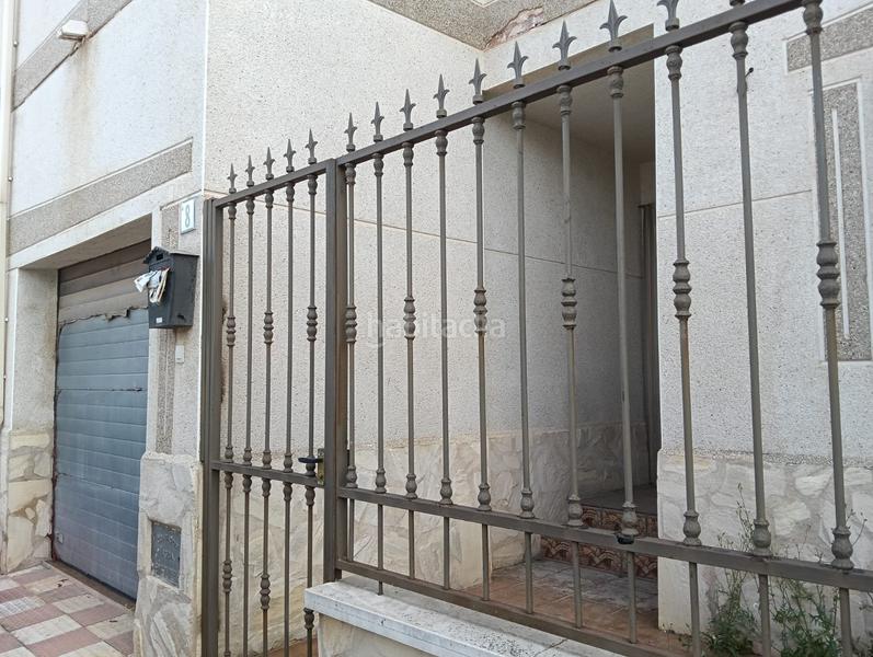 Foto dc6f453e-8cde-4e0d-9098-21d94a867952. Casa adossada amb calefacció a Villa de Don Fadrique (La)