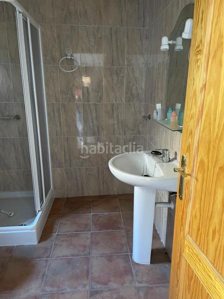 Foto 9c3302f3-eee2-444e-9402-f2be47dc2ce2. Casa amb calefacció a Puebla de Almoradiel (La)