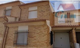Semi detached house in Cabezamesada