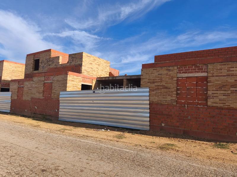 Foto 869f25f5-ee4d-4599-9c79-efba712b7344. Reihenhaus mit heizung parking in Cabezamesada