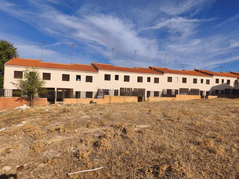 Foto c947029a-db35-4291-aaca-e4603560ffa3. Reihenhaus mit heizung parking in Cabezamesada