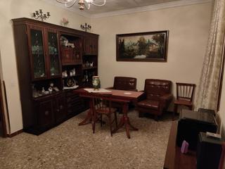 Casa a Corral de Almaguer. Amplia y luminosa casa