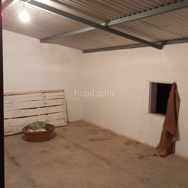 Foto 11c5c5f1-64dc-4e77-a4b8-1617725d7c70. Casa amb calefacció aparcament a Puebla de Almoradiel (La)