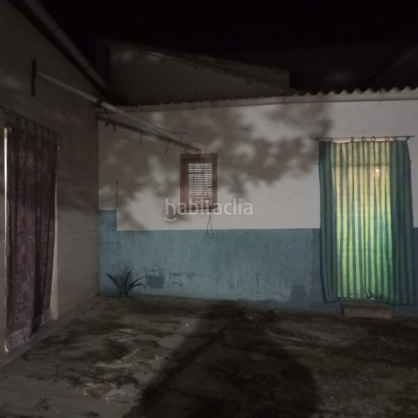 Foto 26c531fd-d9ed-46ef-87d7-e6e6925328ad. Casa amb calefacció aparcament a Puebla de Almoradiel (La)