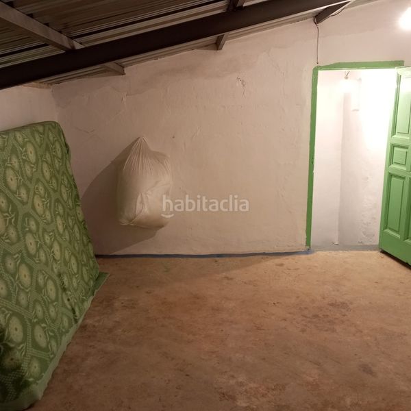 Foto d44fc732-cfdf-4f78-aa8f-810f1cfaeb36. Casa amb calefacció aparcament a Puebla de Almoradiel (La)
